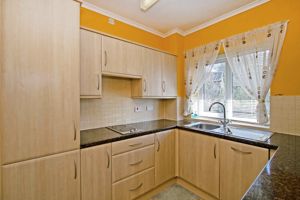 KITCHEN- click for photo gallery